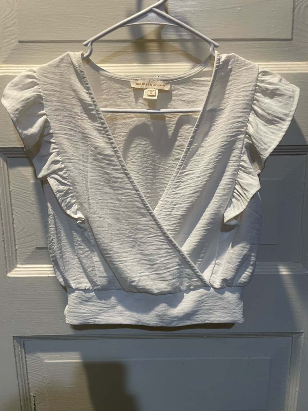 Y2K. Monteau Los Angeles White Ruffle Sleeve Wrap Crop Top, Medium